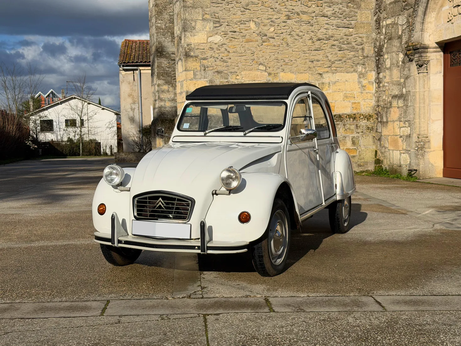 Citroën 2CV blanche de Location Collection Bordeaux